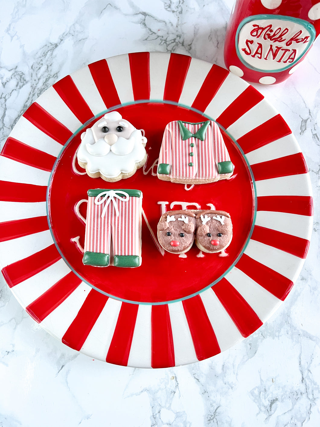 Off duty Santa minis set