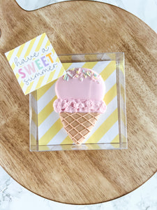 Single ice cream cone